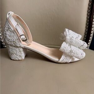 White Lace Block Heel Sandal with Double Bow - Wedding